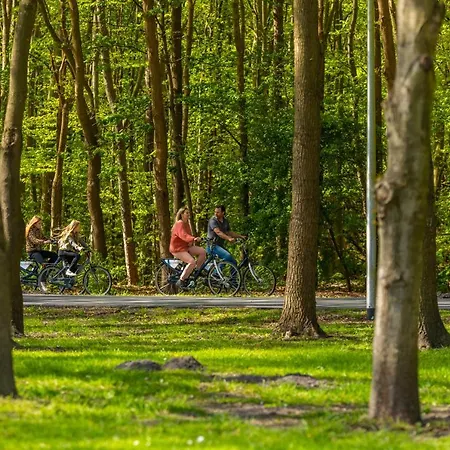 Europarcs Spaarnwoude Chalet *