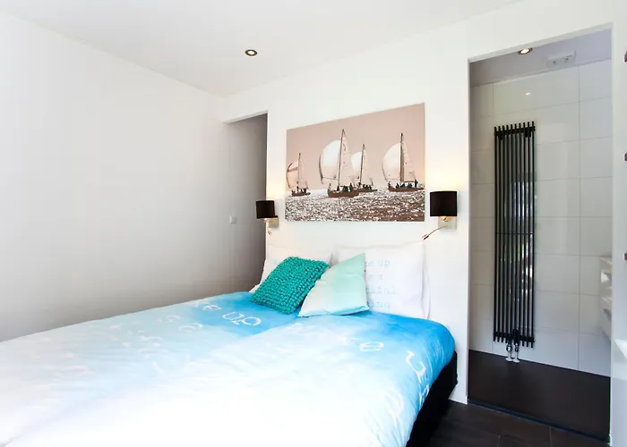 Europarcs Spaarnwoude בקתה *